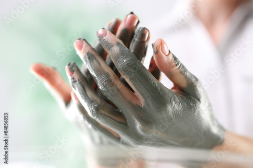 Spa na dłonie , pielęgnacja dłoni
