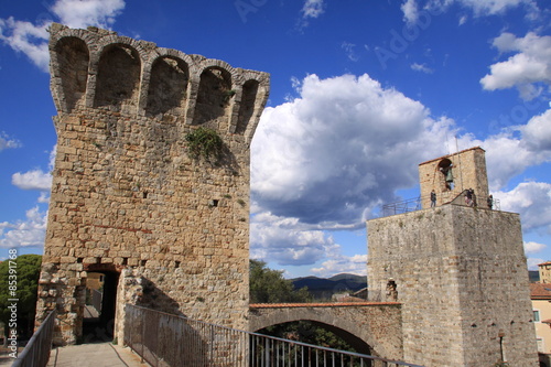 Massa Marittima, torri