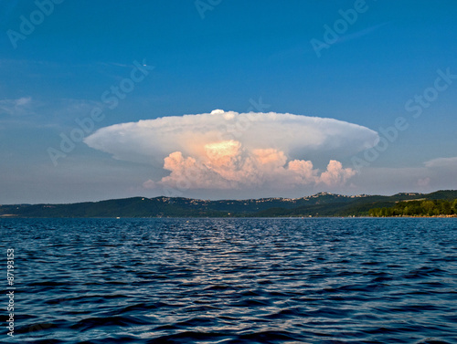 nuvola, lago di bolsena