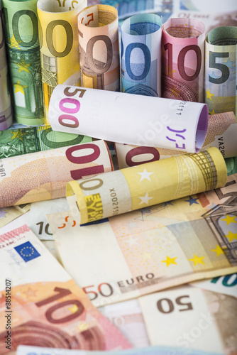 Fondo y textura de negocios y finanzas con billetes de euro