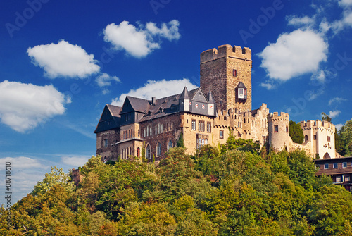 Burg Lahneck über der Lahnmündung bei Lahnstein