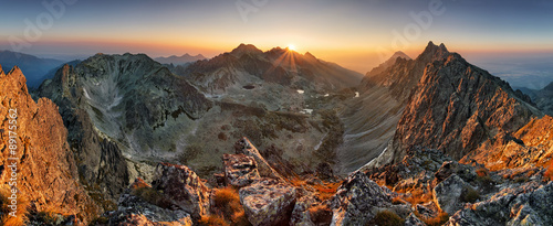 Halna zmierzch panorama od szczytu - Słowacja Tatry