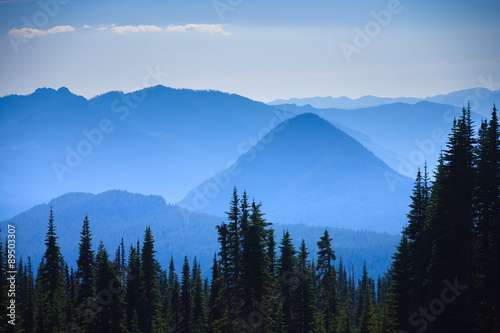 Hazy scenic view of mountain ranges in Mt. Rainier National Park