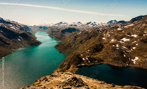 jezioro górskie Gjende, Jotunheimen, Norwegia