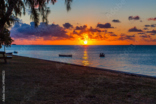 coucher de soleil sur Anse aux Anglais, île Rodrigues