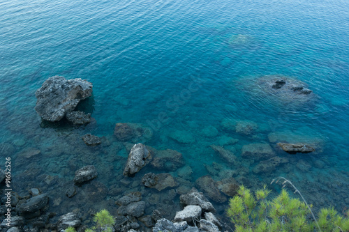 Каменное дно моря