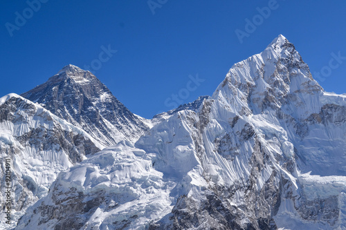 Everest & Lhotse