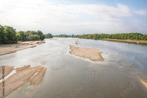 La Loire vue du pont canal de Briare, Loiret, pays de Loire, france 