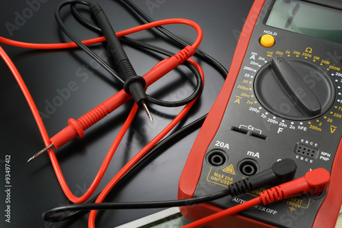 Digital multimeter