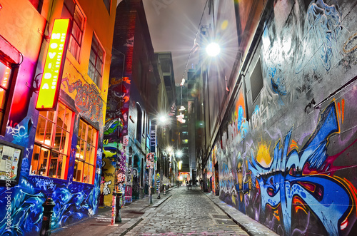Widok kolorowe graffiti grafika na Hosier Lane w Melbourne