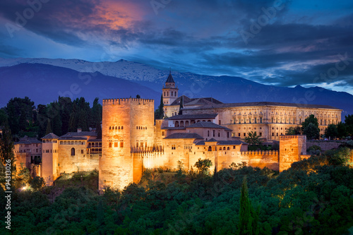 Night View of Famous Alhambra, European travel landmark