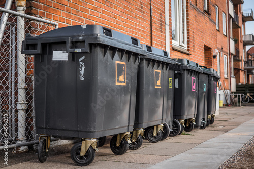 Garbage cans for waste sorting