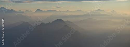 Morgenstimmung in den Alpen