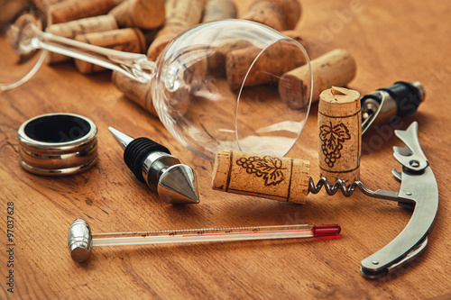 Different wine tools