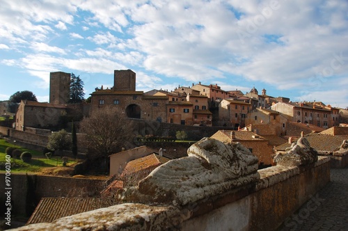 Tuscania-Scorcio da Piazza Basile