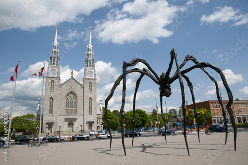 Spider Statue - Ottawa - Canada