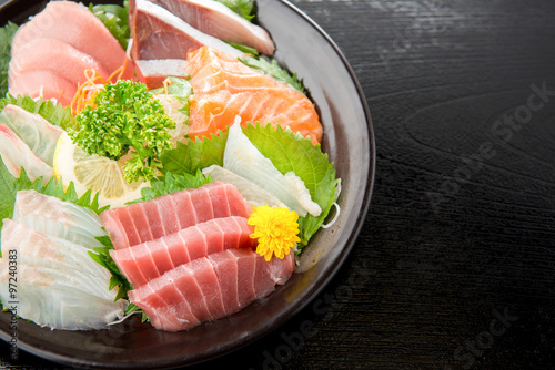 Różne sashimi
