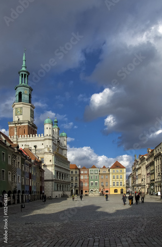 POZNAŃ - RATUSZ - TAM GDZIE BODĄ KOZIOŁKI