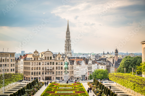 vistas de bruselas al atardecer