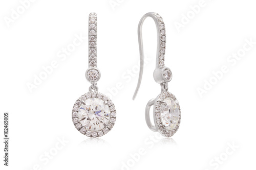 Gorgeous Round Diamond Drop Earrings with Diamond Halo