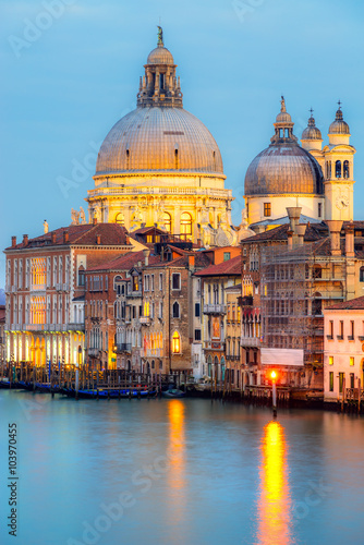 Kanał Grande i bazyliki Santa Maria della Salute, Wenecja, Włochy