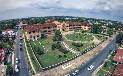 ESCUELA NORMAL DE SANTIAGO - PANAMA