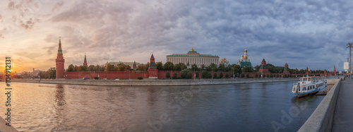 Панорама заката у Московского кремля