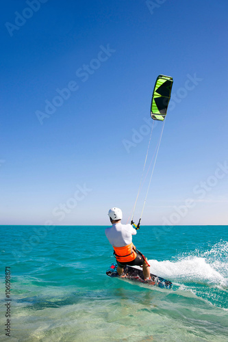 Kitesurfer