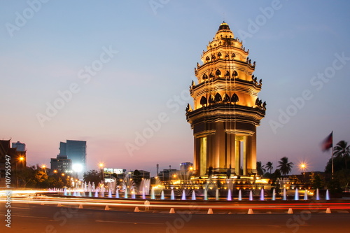 The twilight time at Independence Monument which is the one of landmark in Phnom Penh, Cambodia