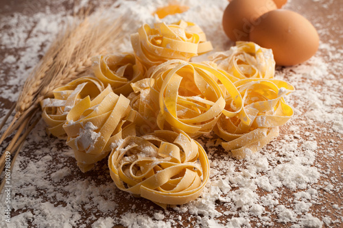 fettuccine pasta italian food still life rustic close up macro