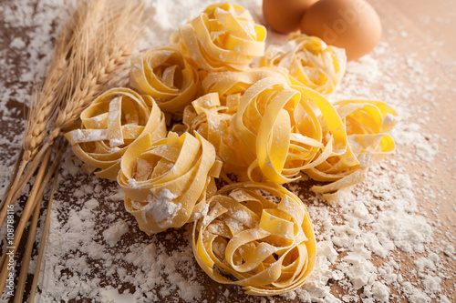 fettuccine pasta italian food still life rustic close up macro