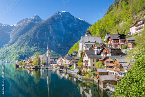 Classic view over Hallstatt in the morning in summer, Salzkammergut,