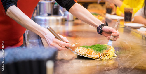 Cooking Hiroshima Okonomiyaki