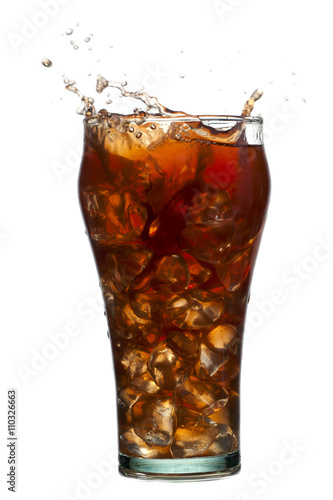 splashing cola drink