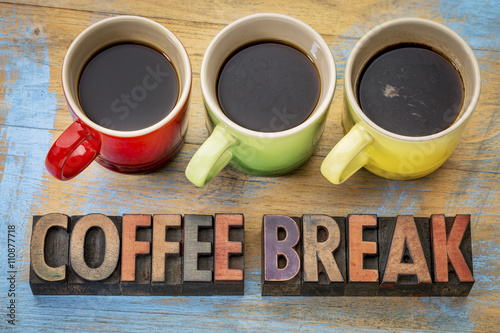 coffee break banner in wood type