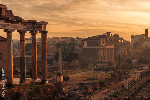 Rzym, Włochy: Forum Romanum. Stare Miasto w mieście