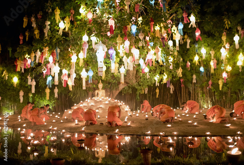 The Yi Peng Lantern Festival is one of the most symbolic and most beautiful events in Chiang Mai, with the release of thousands of lanterns into the sky