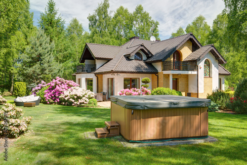 Jacuzzi in the garden