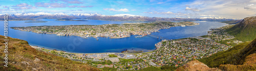 Panoramablick vom Fjellheisen auf Tromsø