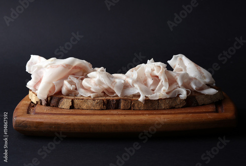 Sandwich with thin slices of salted lard