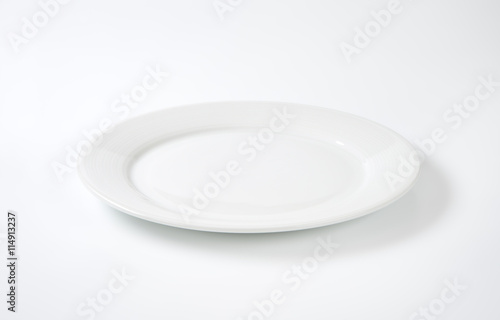 Round white plate