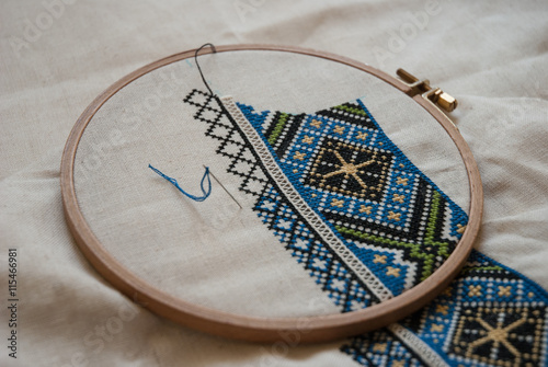 вышивка украина рукоделие нитки иголка