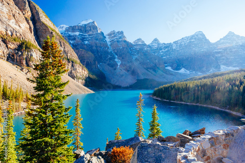 Moraine Lake, Lake Louise, Banff National Park, Alberta, Canada