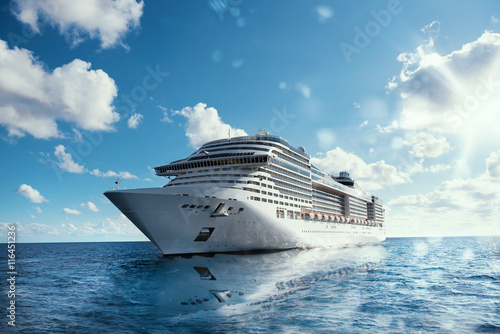 Cruise voyage