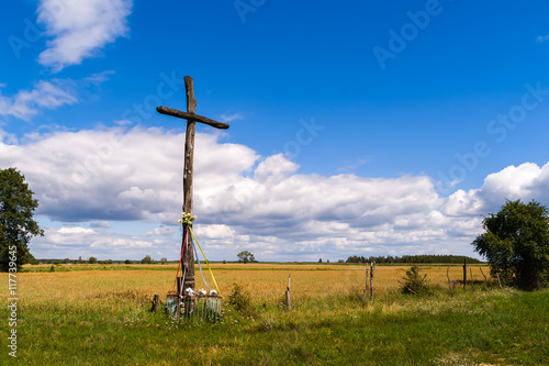 Polny krzyż, okolice Osowca