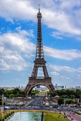 Tour Eiffel (Eiffel Tower). View from Trocadero. Paris, France.