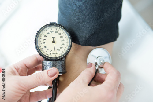 Pressure checking with stethoscope