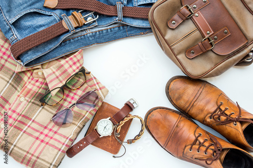 Men's casual outfits with accessories