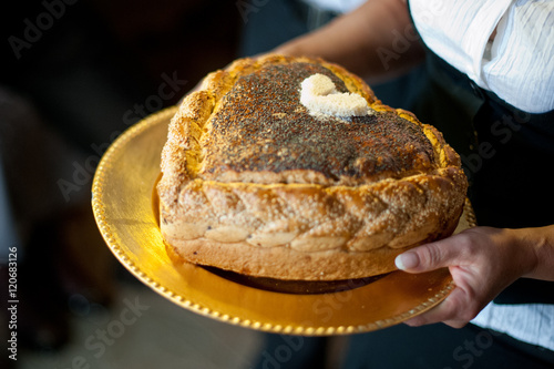 Chleb weselny na powitanie pary młodej