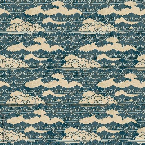 seamless vector hand drawn traditional japanese cloud pattern